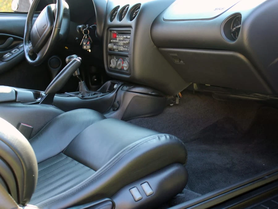 2000 Pontiac Firebird Trans Am 4th Gen - Image 3 of 4