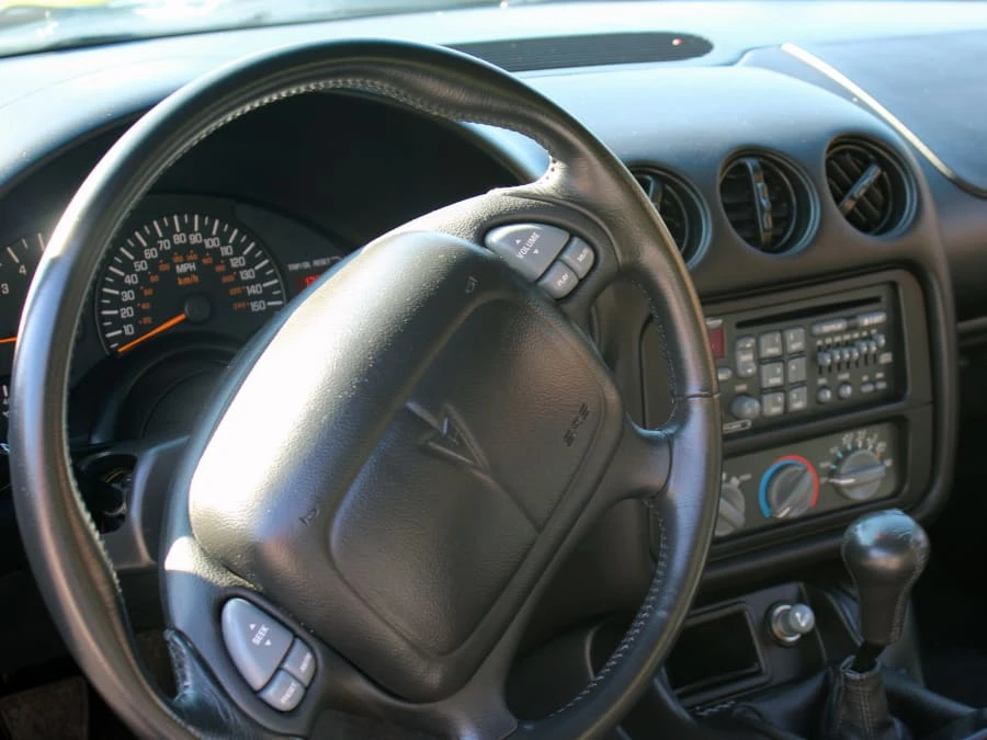 2000 Pontiac Firebird Trans Am 4th Gen - Image 4 of 4