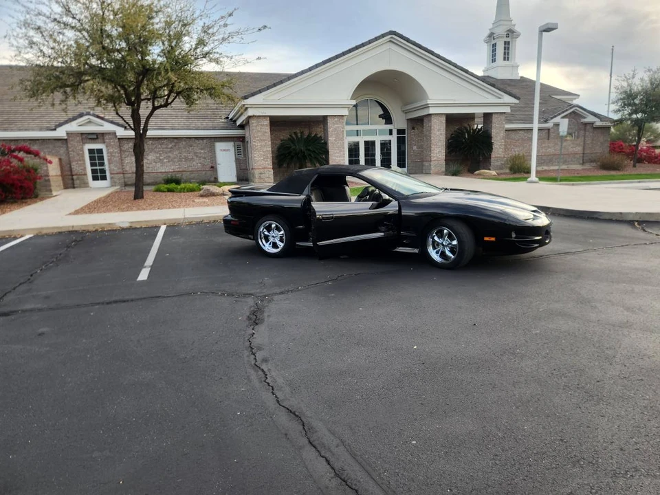 2000 Pontiac Firebird Trans Am 4th Gen - Image 3 of 11
