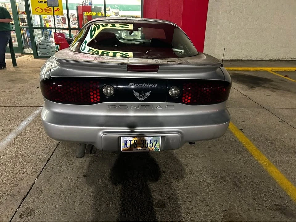 2000 Pontiac Firebird 4th Gen - Image 4 of 8
