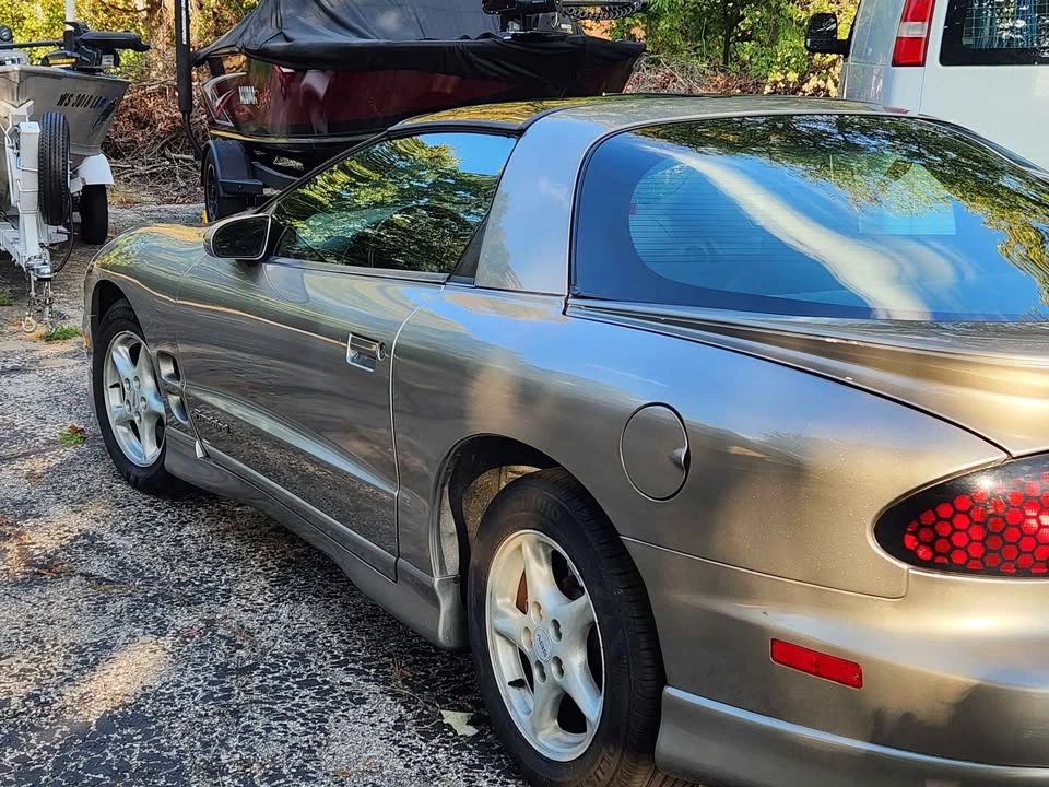 2000 Pontiac Firebird 4th Gen - Image 4 of 5
