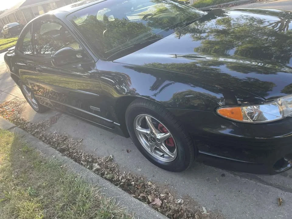 2000 Pontiac Grand Prix 3rd+ Gen - Image 7 of 8