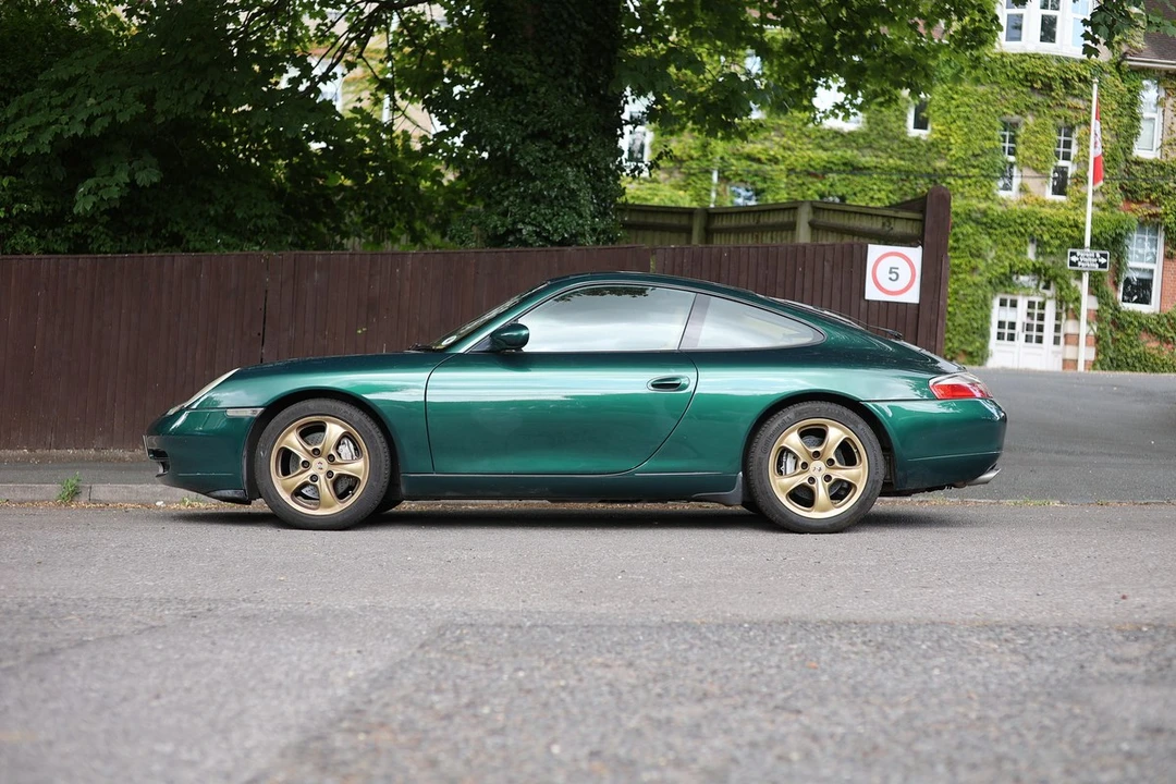 2000 Porsche 996 Carrera - Image 22 of 30