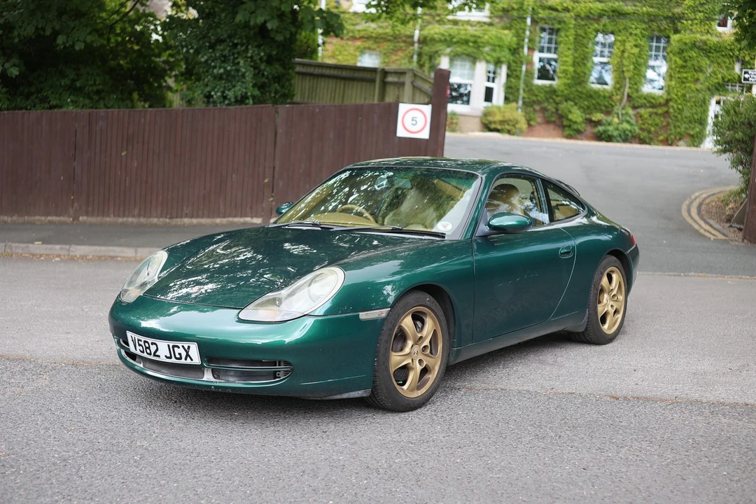 2000 Porsche 996 Carrera - Image 27 of 30