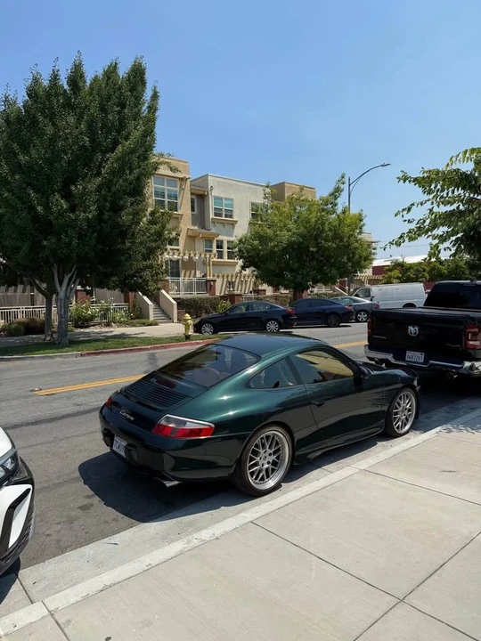 2000 Porsche 996 Carrera - Image 2 of 10