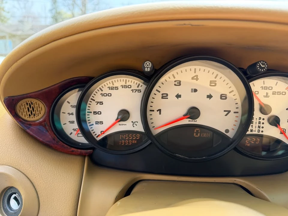 2000 Porsche 996 Carrera - Image 10 of 12
