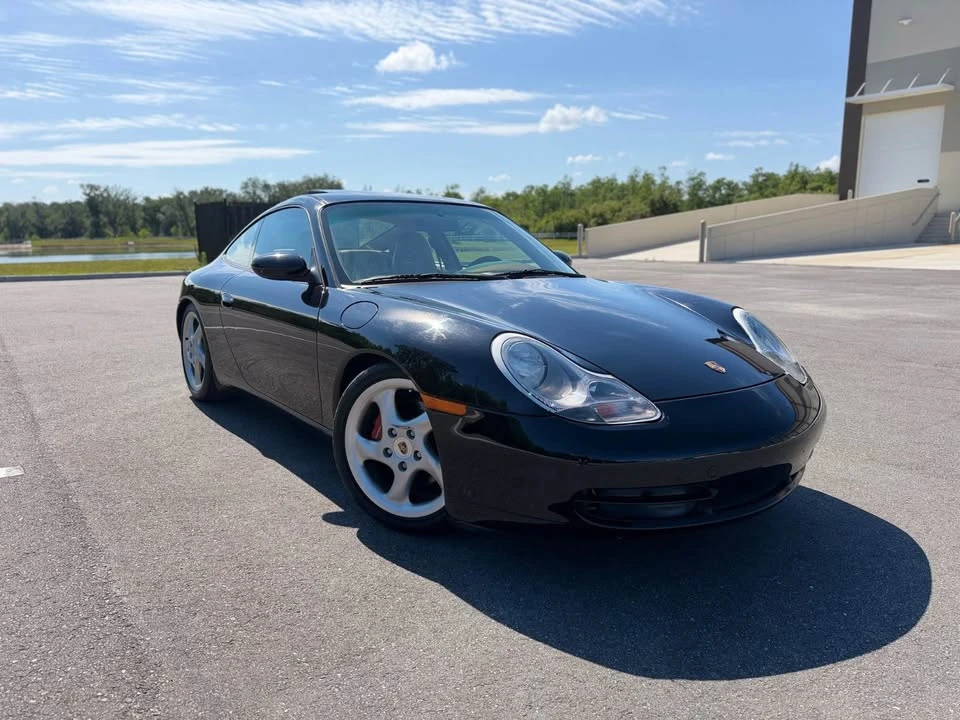 2000 Porsche 996 Carrera - Image 2 of 17