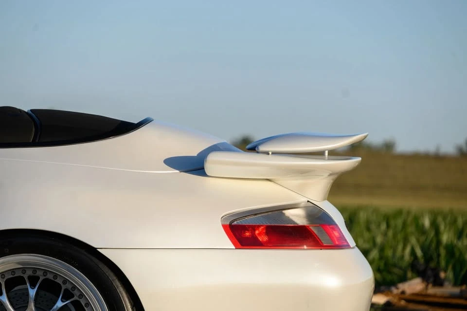 2000 Porsche 911 - Image 16 of 20
