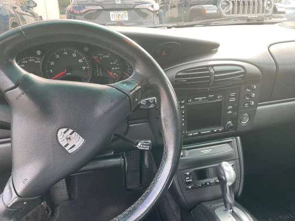 2000 Porsche 996 Carrera - Image 2 of 9