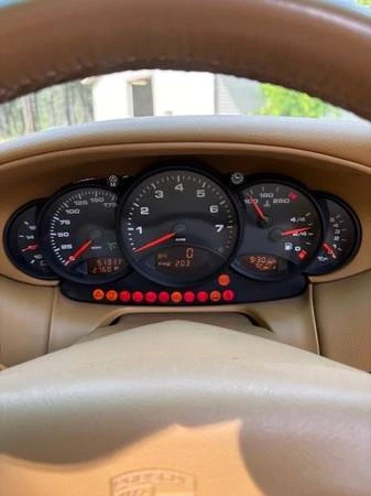 2000 Porsche 996 Carrera 4 - Image 4 of 10