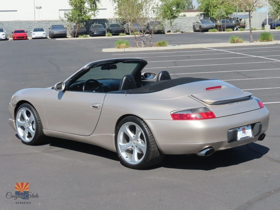 2000 Porsche 996 Carrera 4 - Image 10 of 21