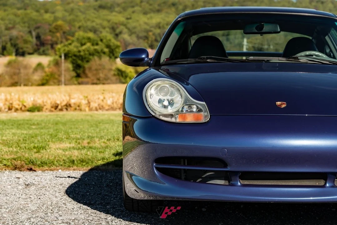 2000 Porsche 996 Carrera 4 - Image 18 of 21