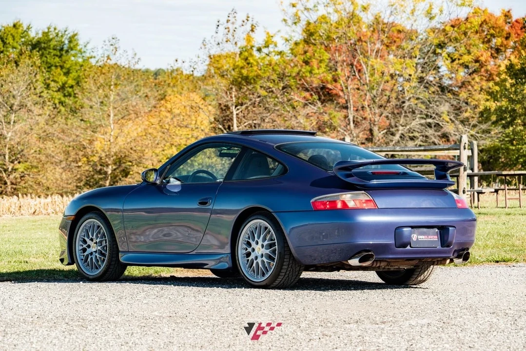 2000 Porsche 996 Carrera 4 - Image 2 of 21