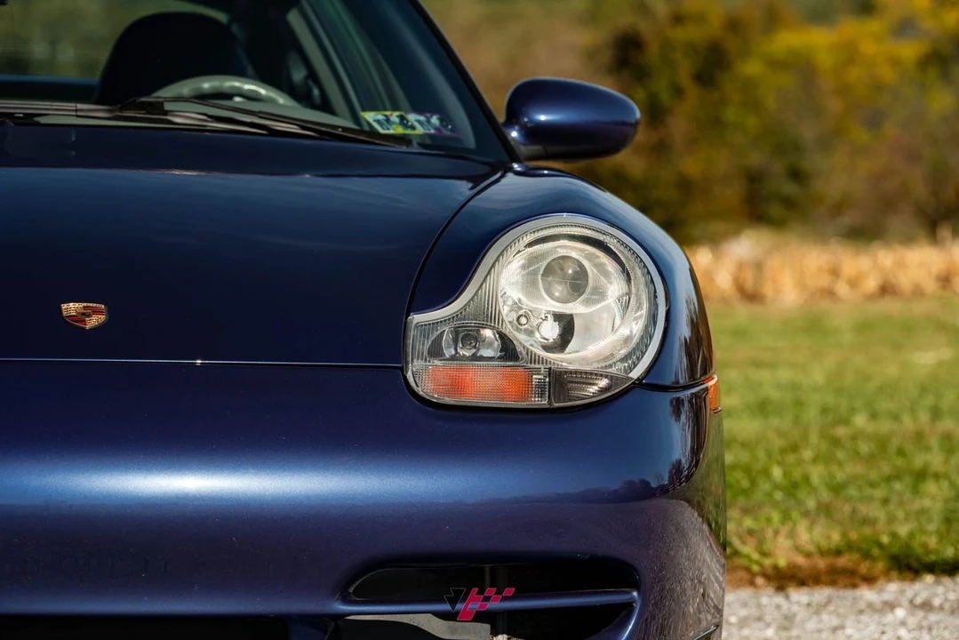 2000 Porsche 996 Carrera 4 - Image 19 of 21