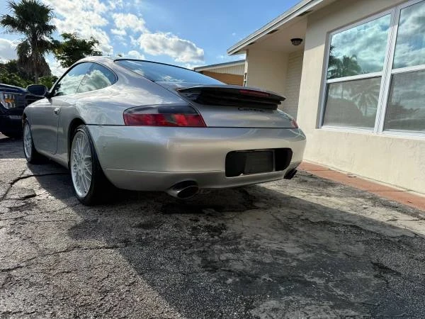 2000 Porsche 996 Carrera - Image 4 of 17