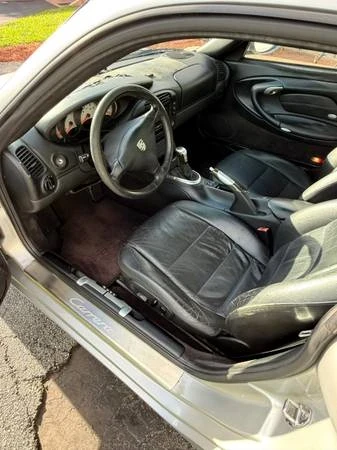 2000 Porsche 996 Carrera - Image 11 of 17
