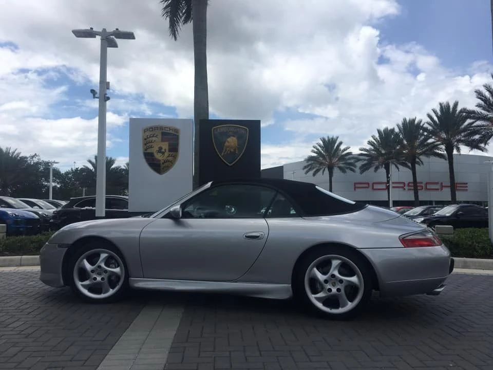 2000 Porsche 996 Carrera 4 - Image 10 of 15