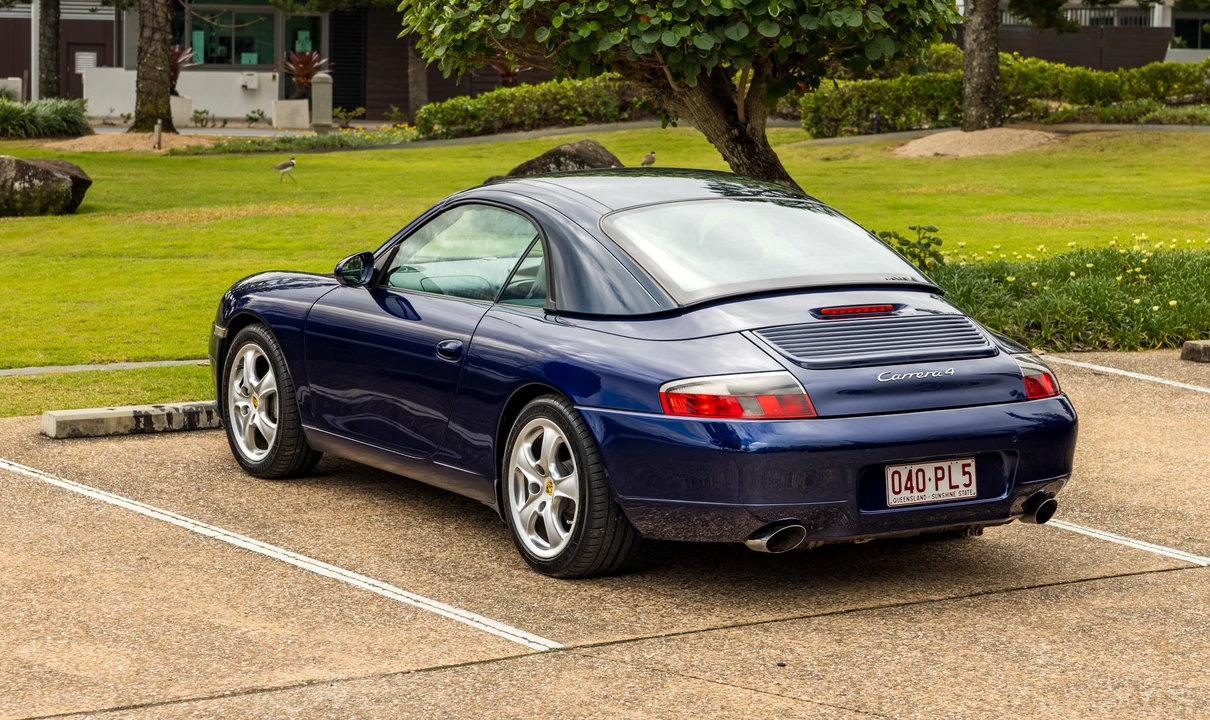 2000 Porsche 996 Carrera 4 - Image 30 of 31
