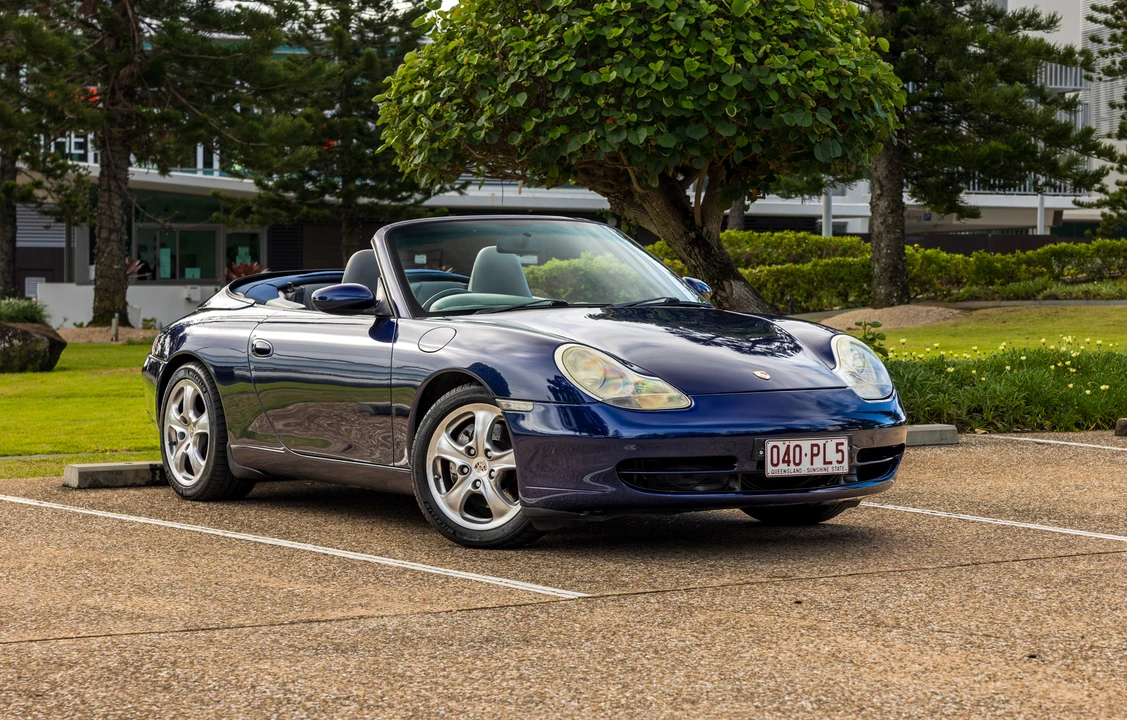 2000 Porsche 996 Carrera 4 - Image 16 of 31