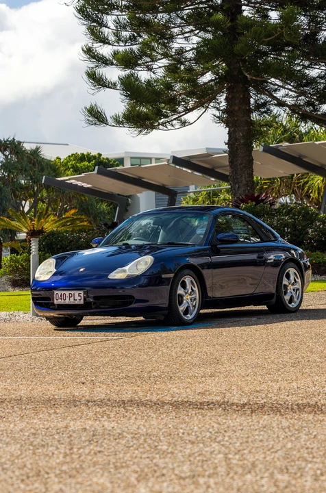 2000 Porsche 996 Carrera 4 - Image 25 of 31