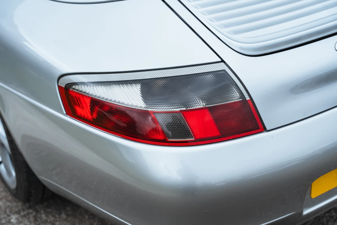 2000 Porsche 996 Carrera - Image 24 of 31