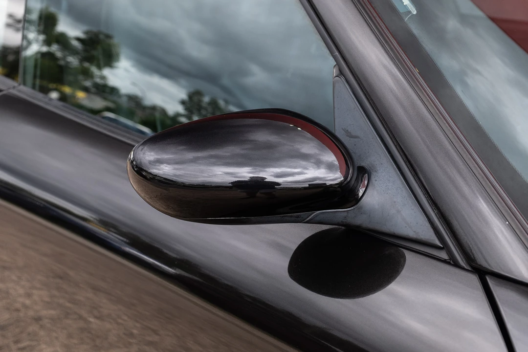 2000 Porsche 996 Carrera 4 - Image 13 of 31