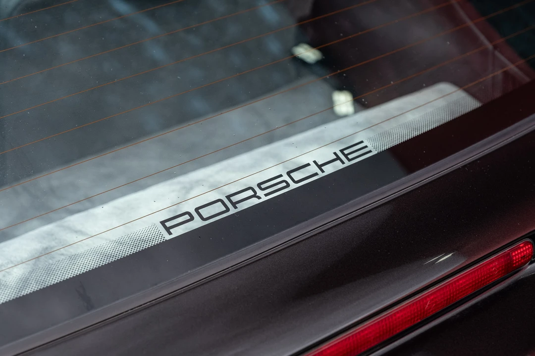 2000 Porsche 996 Carrera 4 - Image 27 of 31