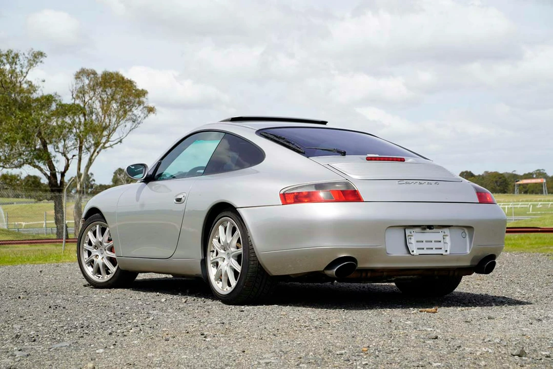 2000 Porsche 996 Carrera 4 - Image 5 of 21