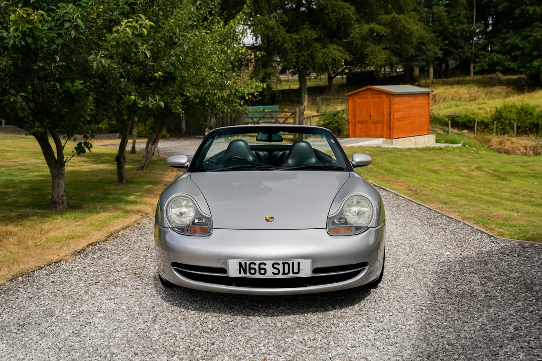2000 Porsche 996 Carrera - Image 2 of 31