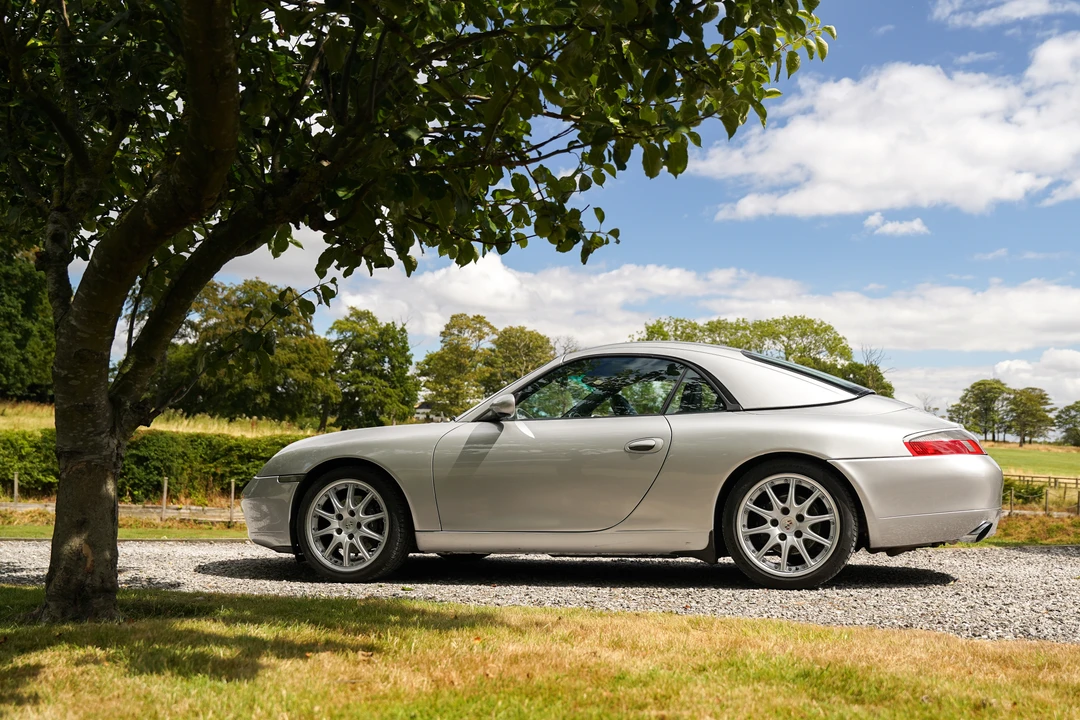 2000 Porsche 996 Carrera - Image 24 of 31
