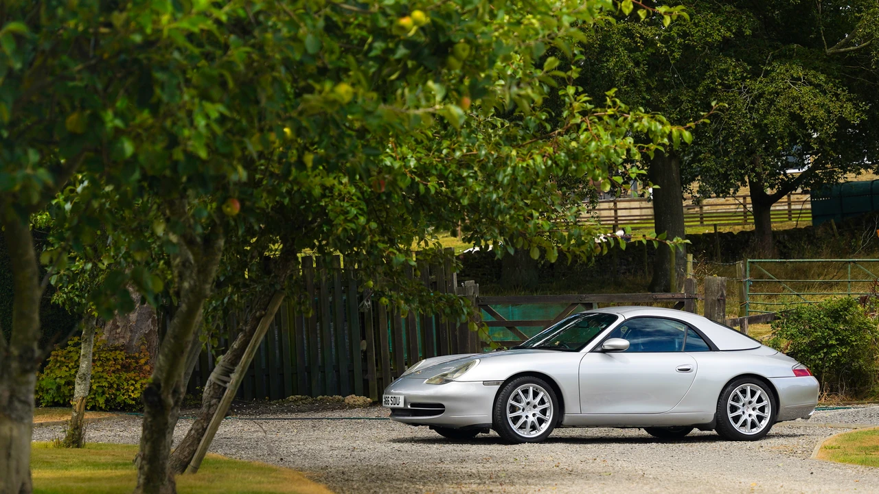 2000 Porsche 996 Carrera - Image 25 of 31