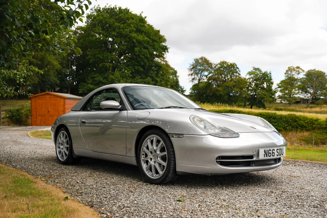 2000 Porsche 996 Carrera - Image 27 of 31