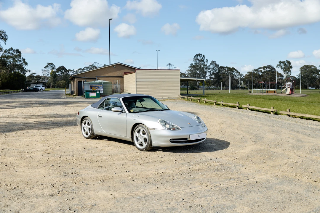 2000 Porsche 996 Carrera - Image 10 of 31