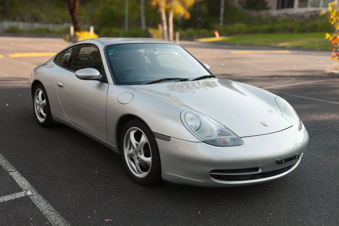 2001 Porsche 996 Carrera - Image 2 of 31