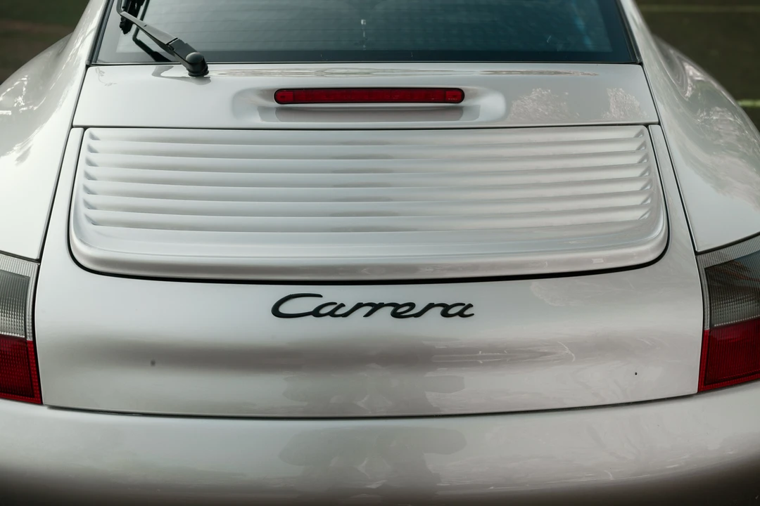 2001 Porsche 996 Carrera - Image 15 of 31