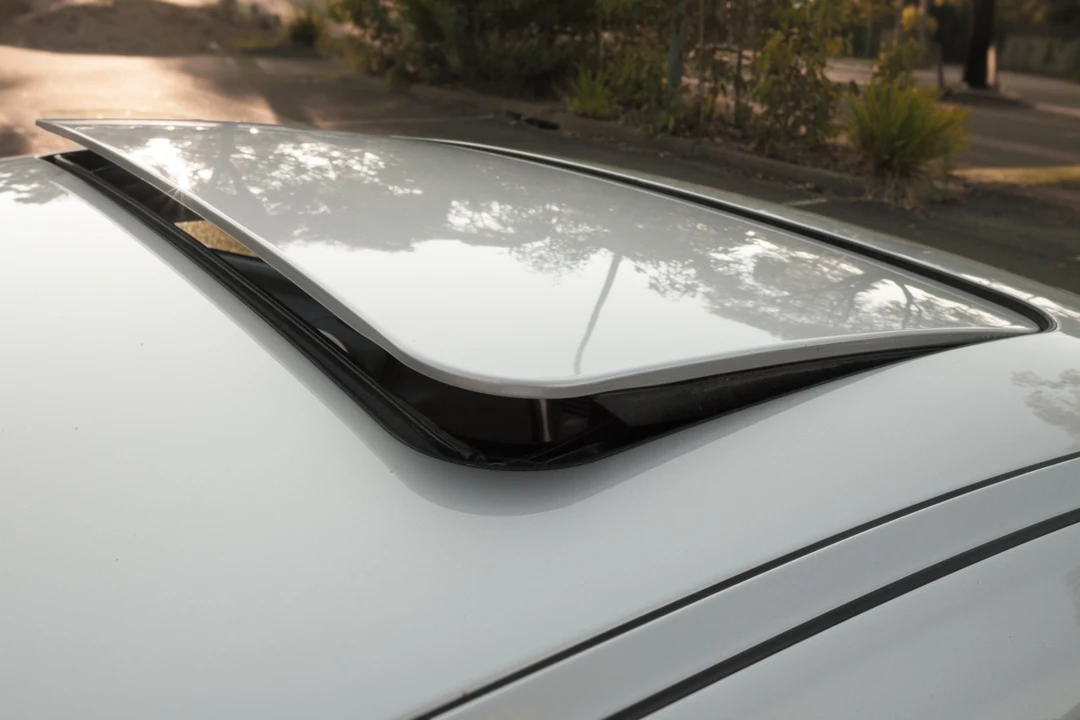 2001 Porsche 996 Carrera - Image 30 of 31