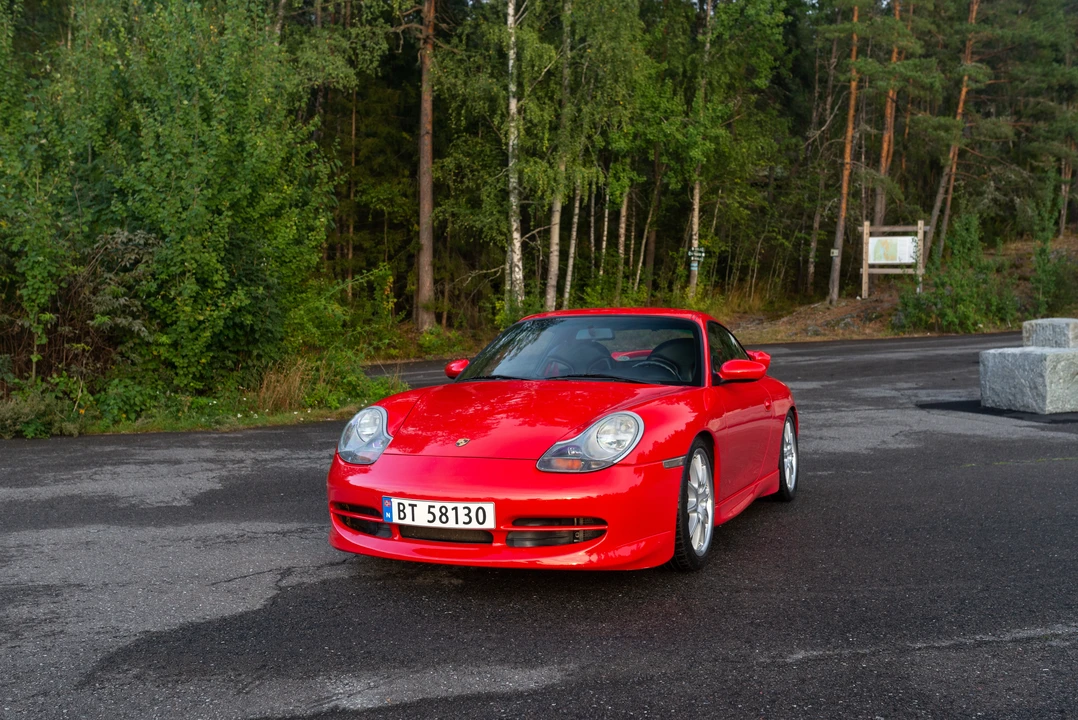 2000 Porsche 996 GT3 - Image 3 of 31