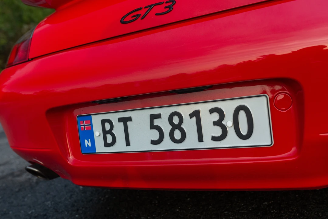 2000 Porsche 996 GT3 - Image 26 of 31