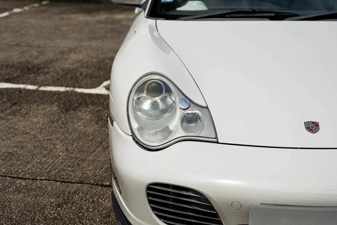 2000 Porsche 996 Turbo - Image 11 of 31