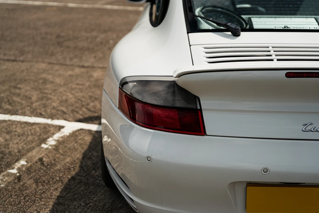 2000 Porsche 996 Turbo - Image 25 of 31