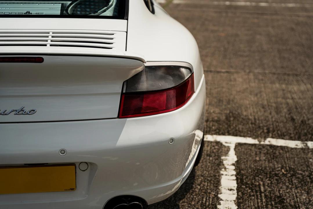 2000 Porsche 996 Turbo - Image 29 of 31