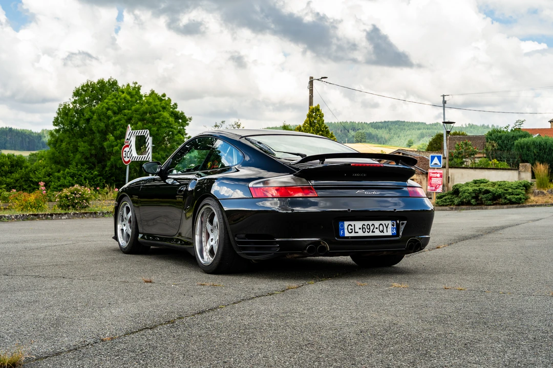 2000 Porsche 996 Turbo - Image 8 of 31
