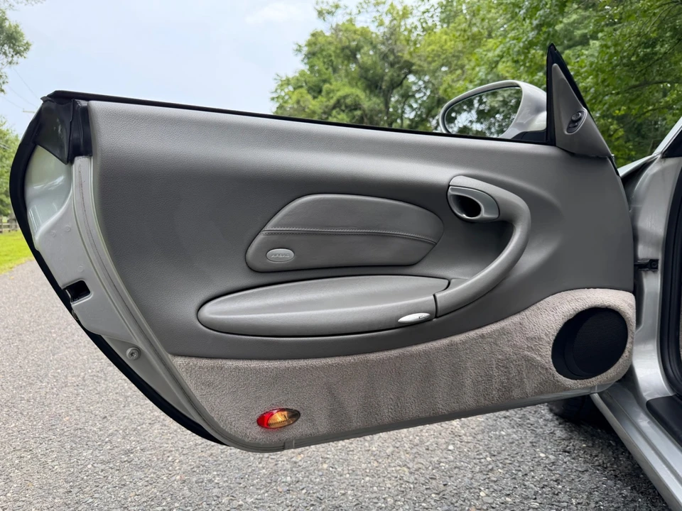 2000 Porsche 996 Carrera - Image 11 of 31
