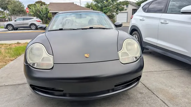 2000 Porsche 911 Carrera