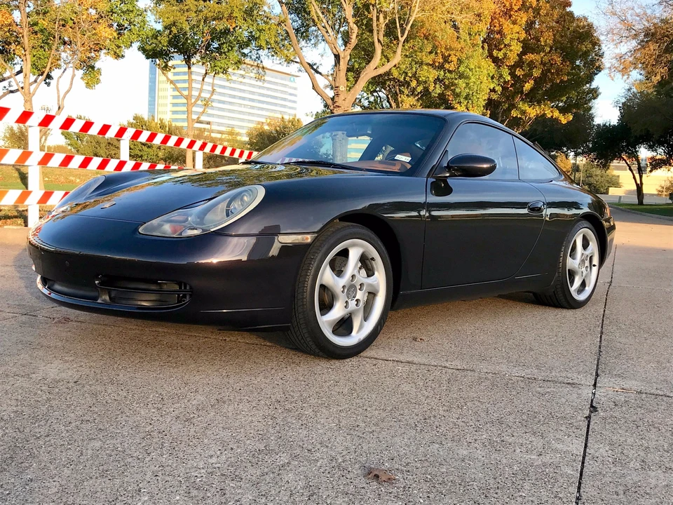 2000 Porsche 996 Carrera - Image 2 of 31