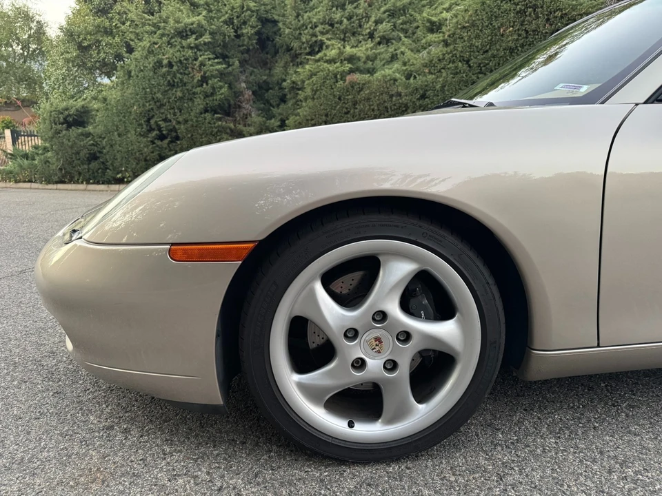 2000 Porsche 996 Carrera - Image 17 of 21