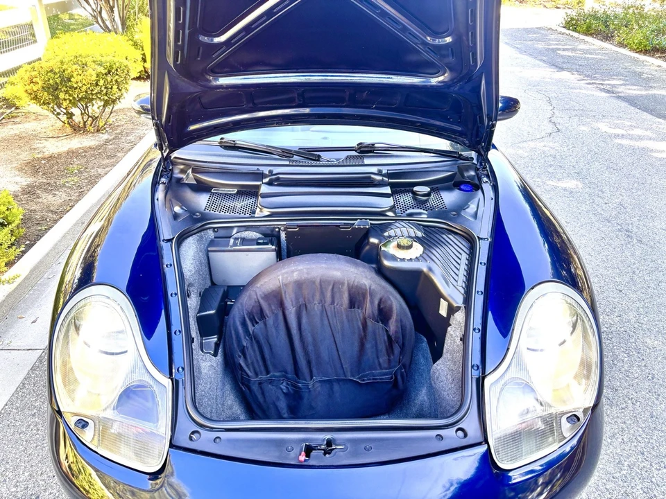 2000 Porsche 996 Carrera - Image 30 of 31