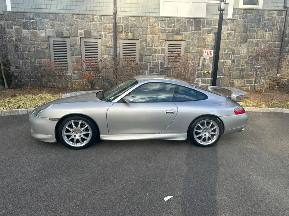 2000 Porsche 996 Carrera - Image 2 of 16