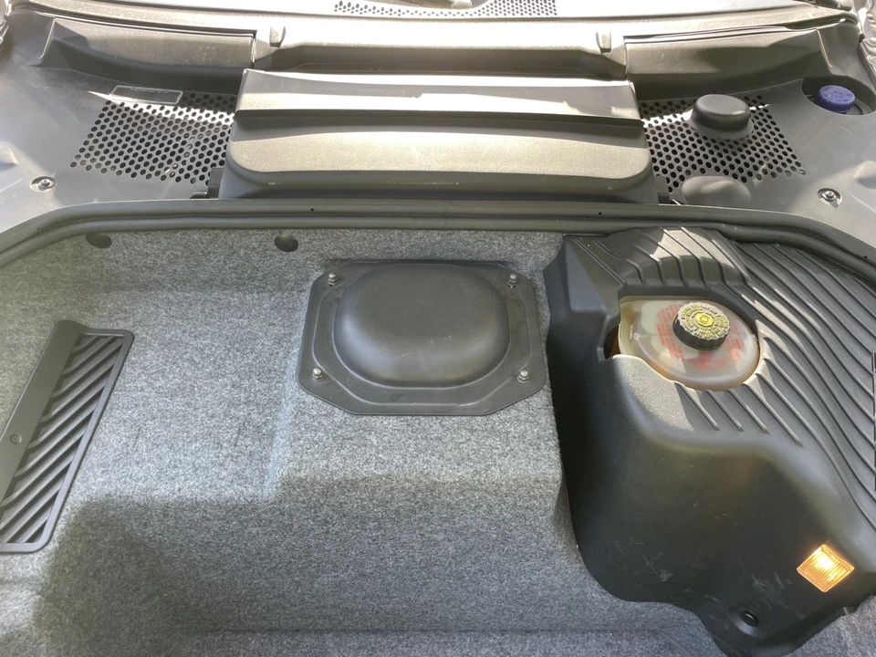2000 Porsche 996 Carrera 4 - Image 23 of 31