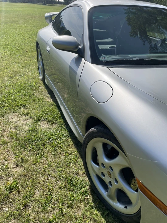 2000 Porsche 996 Carrera 4 - Image 22 of 31